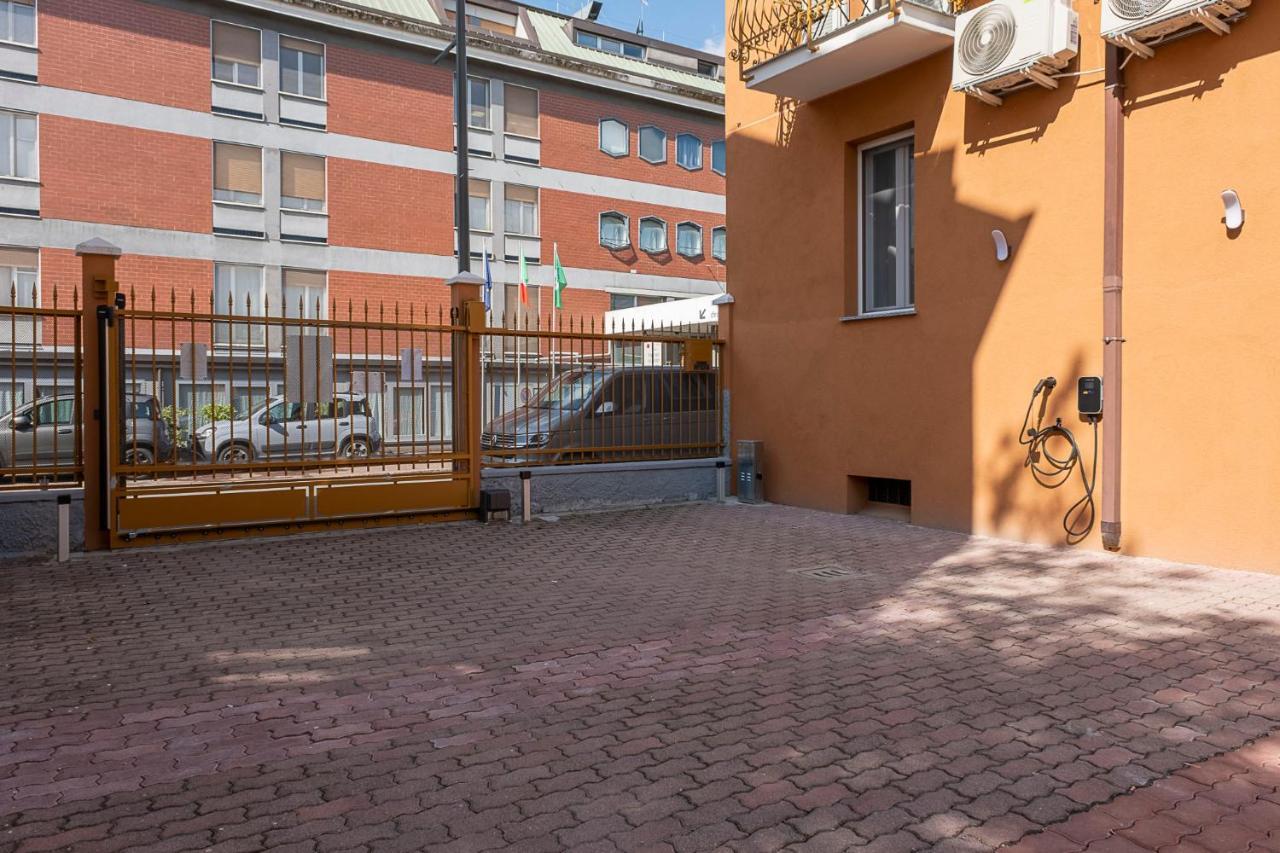 Leader Apartment 4 - Monzino - Hockey Msg Arena - Linate - Milán Exterior foto